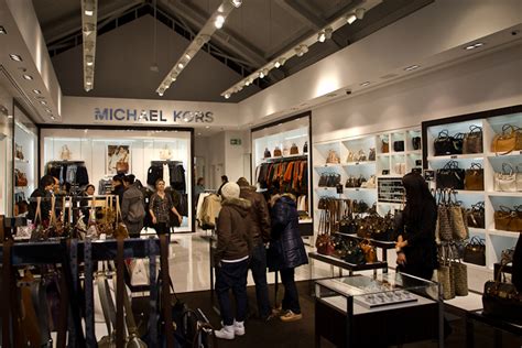 michael kors ingolstadt village öffnungszeiten|Michael Kors outlet munich.